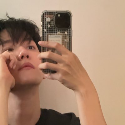 bringmeEXO's profile picture. L-1485 EXO9 @weareoneEXO
