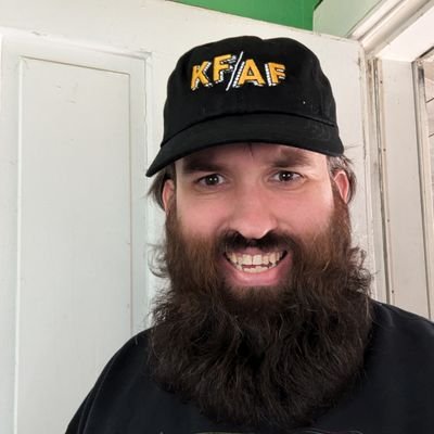BrokenRellik666's profile picture. 