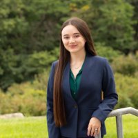 Sarah Uhm (@sarahauhm) Twitter profile photo