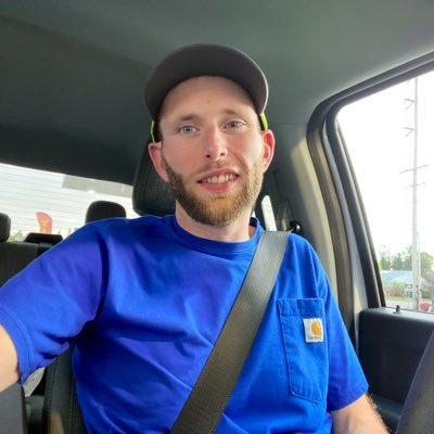 RichardAsh208's profile picture. 