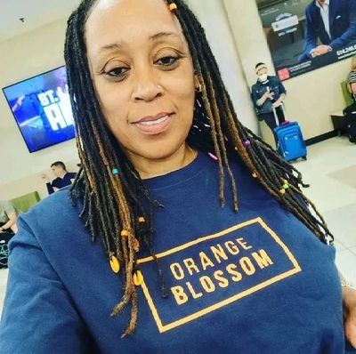 LGBTQ+🏳️🌈🏳️🌈 LESBIAN SINGLE MOMMA WHO LIKE GIRLS 👧 💕🏳️🌈🏳️🌈