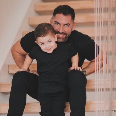 edwardkeenan13's profile picture. Here because legacy media is complete dogshit