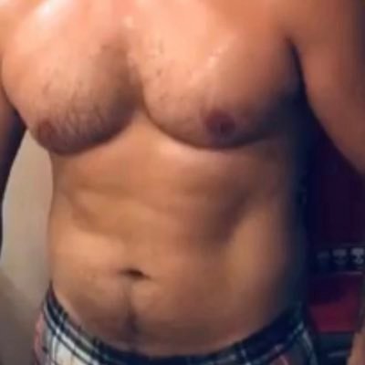 masclatinhomie's profile picture. Masculine down to earth Mexican guy in Cali 😎. Down to play safe and get used. Might even let you record 😈