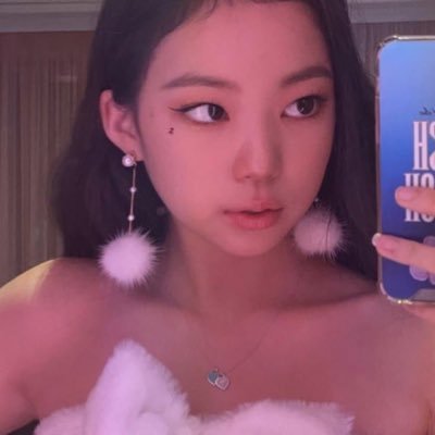 17y • INTJ ₊ ⊹🪻 ✿ ˚. ᵎᵎ 🐈⬛ jk solo stan and #𝐌𝐄𝐎𝐕𝐕