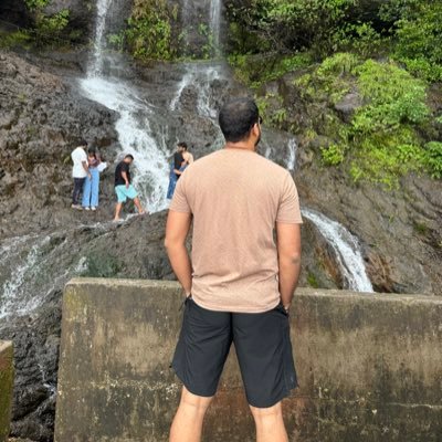 stockswala's profile picture. 