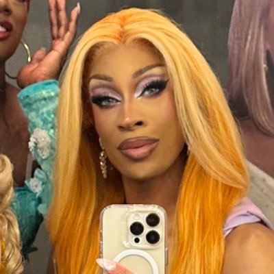🏁 RuPaul’s Drag Race Season 15 🏁 Here lies a QUEEN, one of fierceness and one of love.