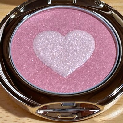 mi_kochan15's profile picture. 好きなもの&マイブーム→コスメ＊シルバニアファミリー＊ぬいくるみ＊ドラマ（女優さん）＊歌劇...など のんびり投稿しています☺️ 北関東在住です😊