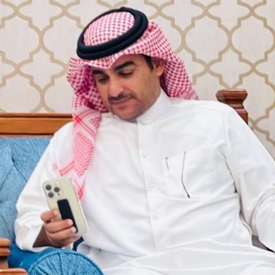عضو جمعية الجهراء التعاونية سابق -عضو جمعية المحاسبين-عضو نقابة الاعلاميين-حاصل على بكالوريوس محاسبة( عاشق للكويت )