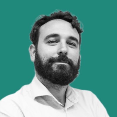 Professore Ordinario. Ingegnere. Innovatore. Imprenditore. Patito di Games, fumetti, moto e auto. Esperto di Fatica. Founder di SIC, Neural, KnoWoW.
