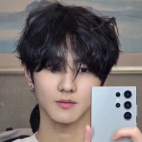 π (@82five) 's Twitter Profile