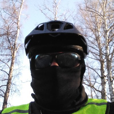 Willkommen Sklaven des Rundfunkbeitrags!
Folgt Prankmelder in den demagogischen Dungeon der halbamtlichen Grundversorgung-Glotze.
Hinweis: Satire-Account!