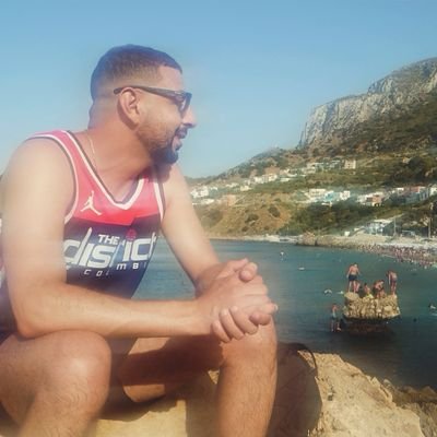 YBendari54000's profile picture. Bienvenue