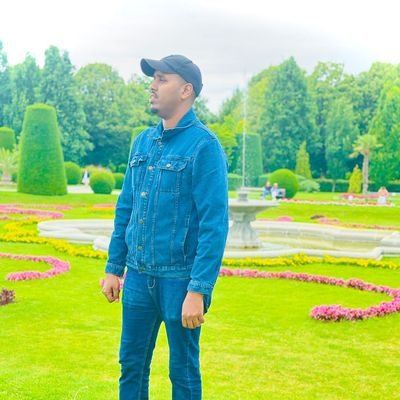 laari2080's profile picture. 