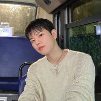 anj (@sng_ch8) 's Twitter Profile