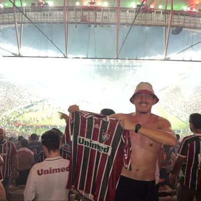 _pedromndes's profile picture. Estudante de Jornalismo • @FluminenseFC