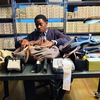 Mon3yBro's profile picture. 