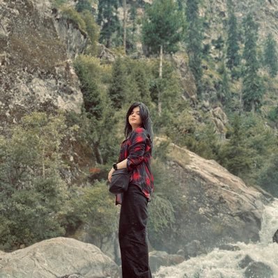 22•Media Student Instagram Account Follow laibaeeee159