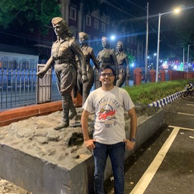 ज़रूरतें कम हैं, इसलिए ज़मीर में दम हैं। Proud Indian @ BIHARI, एक साधारण गाँव का लड़का