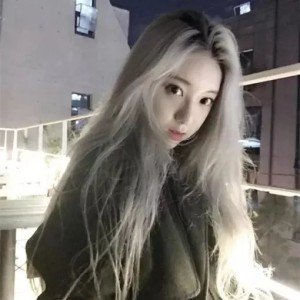 sotorina128825's profile picture. 