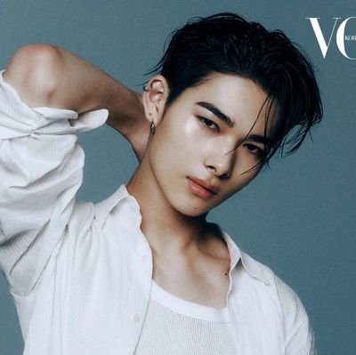 _nikonfire's profile picture. hard stan 🔞