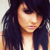 Lisa_Lives's profile picture. Hi I'm Lisa. I'm an artist who wants to tattoo one day soon.