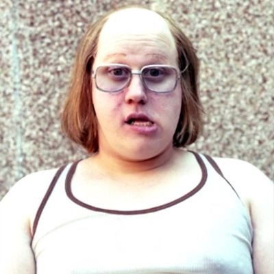 yuppab's profile picture. a tad to the right,