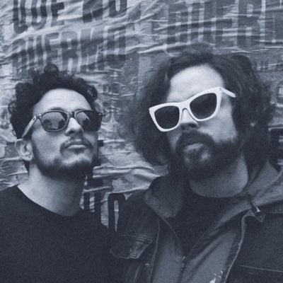 ⚡️Power trío de rock en español ⚡️- Solo los peces muertos siguen la corriente