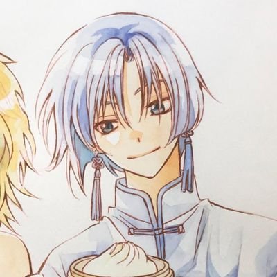 34 años. Cuenta para fangirlear a gusto o sea, para ser otaku libremente.
Akayona - Noragami - Skip Beat - FMA - manhwas - webtoons - doramas