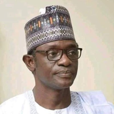 mandla_putu's profile picture. Drive them to Berlin.

Kosmet je naš i Božiji.