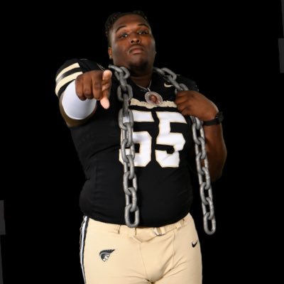 OL x @AUTrojansFB | 300 |6’2| email: dreaiken15@yahoo.com #LLT❤️ #LLSW💛 #LLJW🖤 #LLEW⭐️