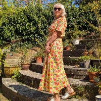 Rose Jones♀️Woman (of a certain age) 💚🤍💜 🇺🇦 (@airhead2) 's Twitter Profile