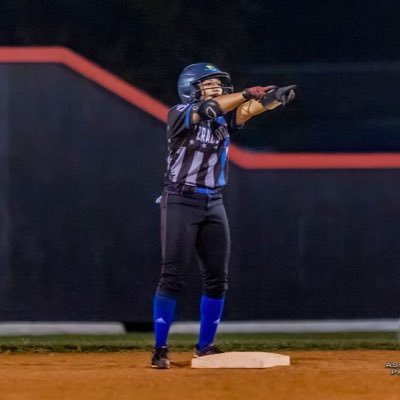 c/o 2025| Softball- slapper, outfield|Powerlifting 114lb wc| Soccer midfield| GPA 4.0|