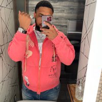 SNAXXZ (@snaxxz_bitch) 's Twitter Profile