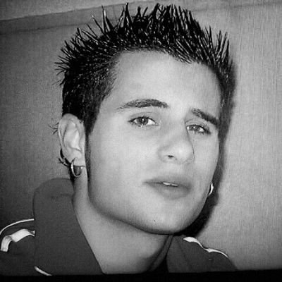 zamo111146039's profile picture. Español, madrileño y extranjero en mi propio barrio. Cuando la injusticia se convierte en ley la rebelión se convierte en deber.