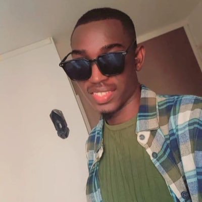 AbdoukhadreTo19's profile picture. Musulman#Mouride#Africain#Sénégalais❤️ djily borome Bagdad saa wassila🙏🏾 polical science 👨🏾‍🎓