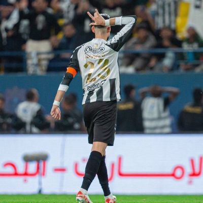 salhyasynb's profile picture. 