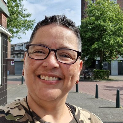 Alwaysheppie's profile picture. Gewoon vrouwmens, meelevend, oprecht, 🥰 op mijn man,kind en dieren. ex-Borstkankerpatiënt. Carpe Diem. Doeslief. leven en laten leven. ADHD, licht beperkt.