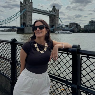 luciacruz9b's profile picture. 