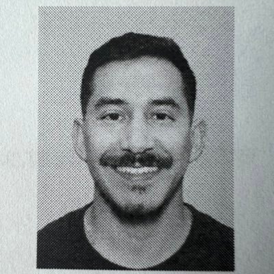 AyeeYoRonyy's profile picture. Looks short, Stands tall. 👨🏻‍💼