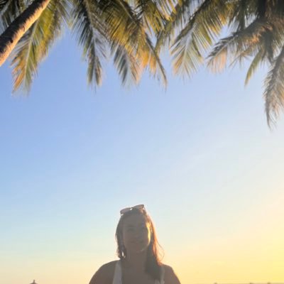 xtinevillegas's profile picture.