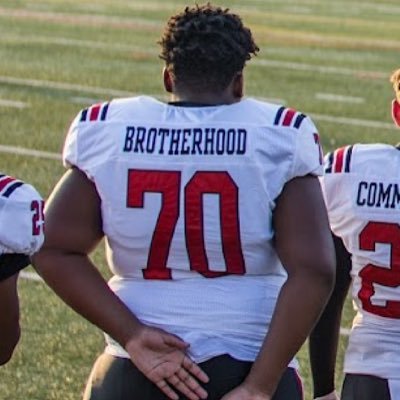 6’2|320 lb| G/T/NG/Class of 2027 | Brooke Point HS | 🇳🇬| 3.2 gpa| phone: (540)-873-9408