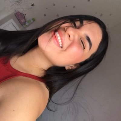 Adrianamtzl_'s profile picture. Se fuerte y valiente 🦋✨