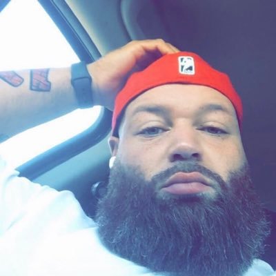 d3vr0b's profile picture. 