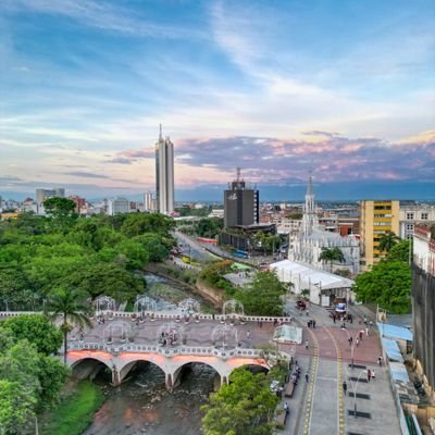 Colectivo de ciudadanos comprometidos con la transparencia y la rendición de cuentas de la administración municipal de Cali buscamos promover eficiente y honest