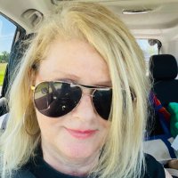 Boss MaryKay (@mkchesh) Twitter profile photo