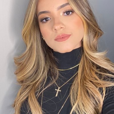 Querido diário otário, este perfil é uma monarquia absolutista na qual eu sou a rainha.