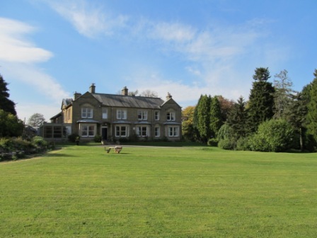 beautiful house in Yorkshire Dales - 5 star gold b&b April to Sept with free range hens, ducks and bees