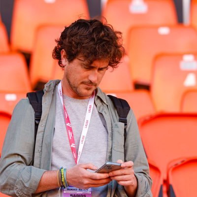 Papá de Martín y Lucas. Frutos secos y cerveza para ser feliz. 🗞 @diarioas 🎤 @serdepvalencia 📻 @apuntesports Ig: javi .teruel