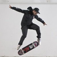 Lompat Aja (@putrawtf) 's Twitter Profile Photo