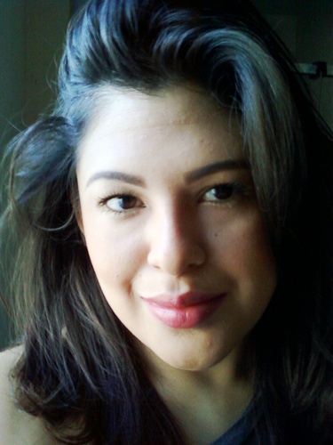 mrizaura's profile picture. driven, witty, & committed to Laughter